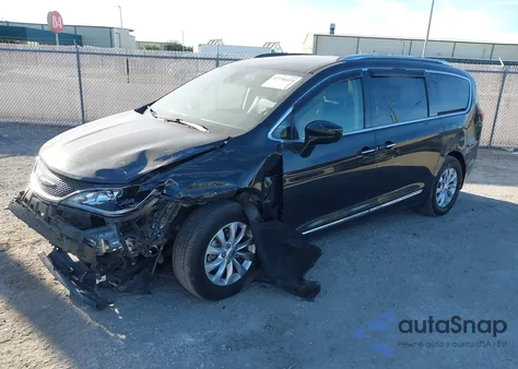 2018 Chrysler Pacifica Touring L Plus из США, поврежденный, VIN 2C4RC1EG2JR121470